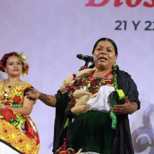 Eligen a Juana Hernández de Santiago Juxtlahuaca como Diosa Centéotl, máxima representante de la Guelaguetza 2024